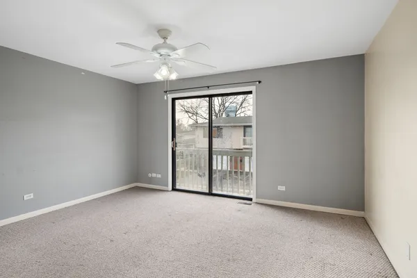 $250,000 | 119 Brewster Court, Unit A, Bloomingdale, IL 60108