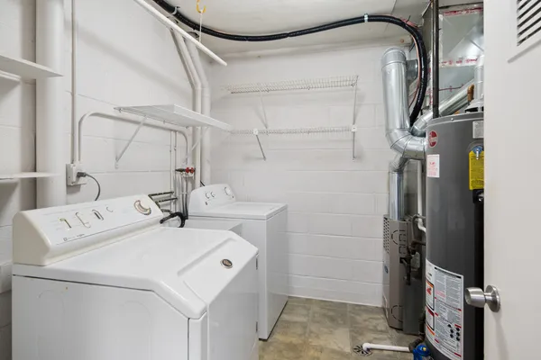 $250,000 | 119 Brewster Court, Unit A, Bloomingdale, IL 60108