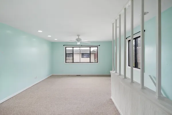 $250,000 | 119 Brewster Court, Unit A, Bloomingdale, IL 60108
