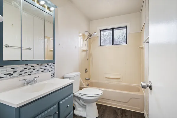 $250,000 | 119 Brewster Court, Unit A, Bloomingdale, IL 60108