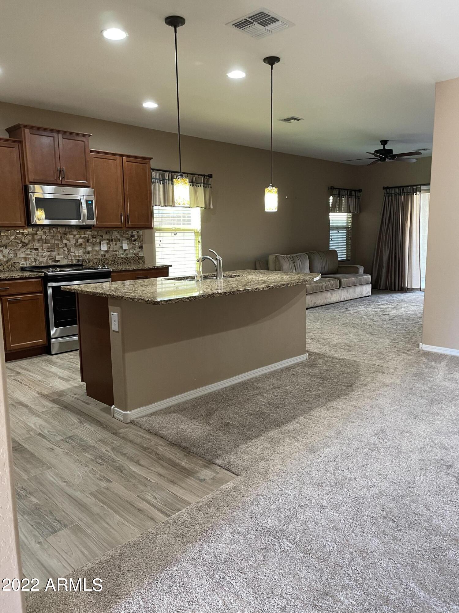 2616 West Rabjohn Road Phoenix, AZ 85085 - Photo 8 of 21 BC234CC5-CE8A-477C-9602-C2B92B70B1C5