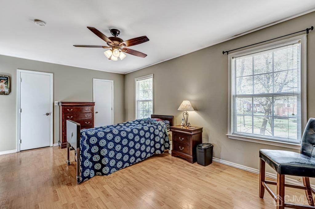 23 Sycamore Road Middlesex, NJ 08846 - Photo 15 of 23 Gallery Image 15