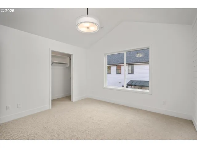 $469,900 | 2622 North Kilpatrick Street, Portland, OR 97217