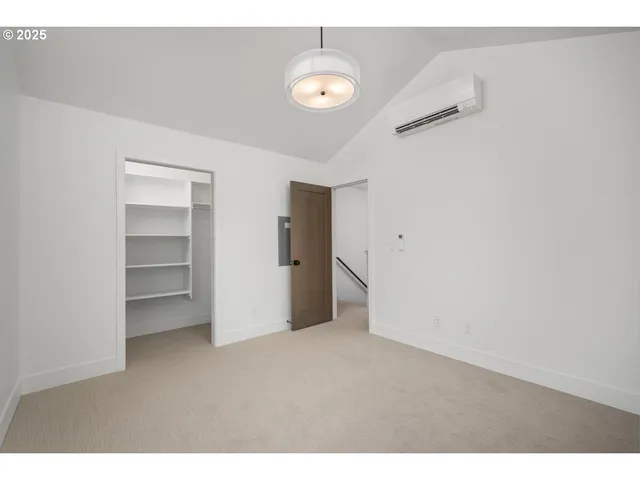 $469,900 | 2622 North Kilpatrick Street, Portland, OR 97217