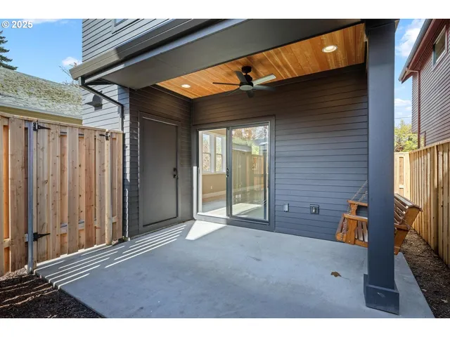 $469,900 | 2622 North Kilpatrick Street, Portland, OR 97217