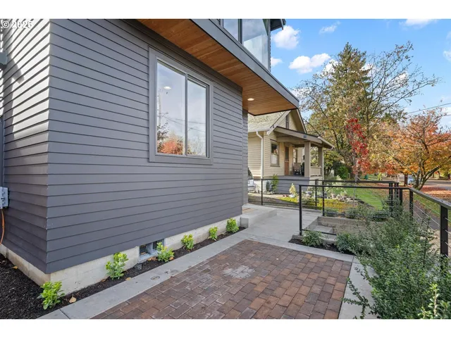 $469,900 | 2622 North Kilpatrick Street, Portland, OR 97217