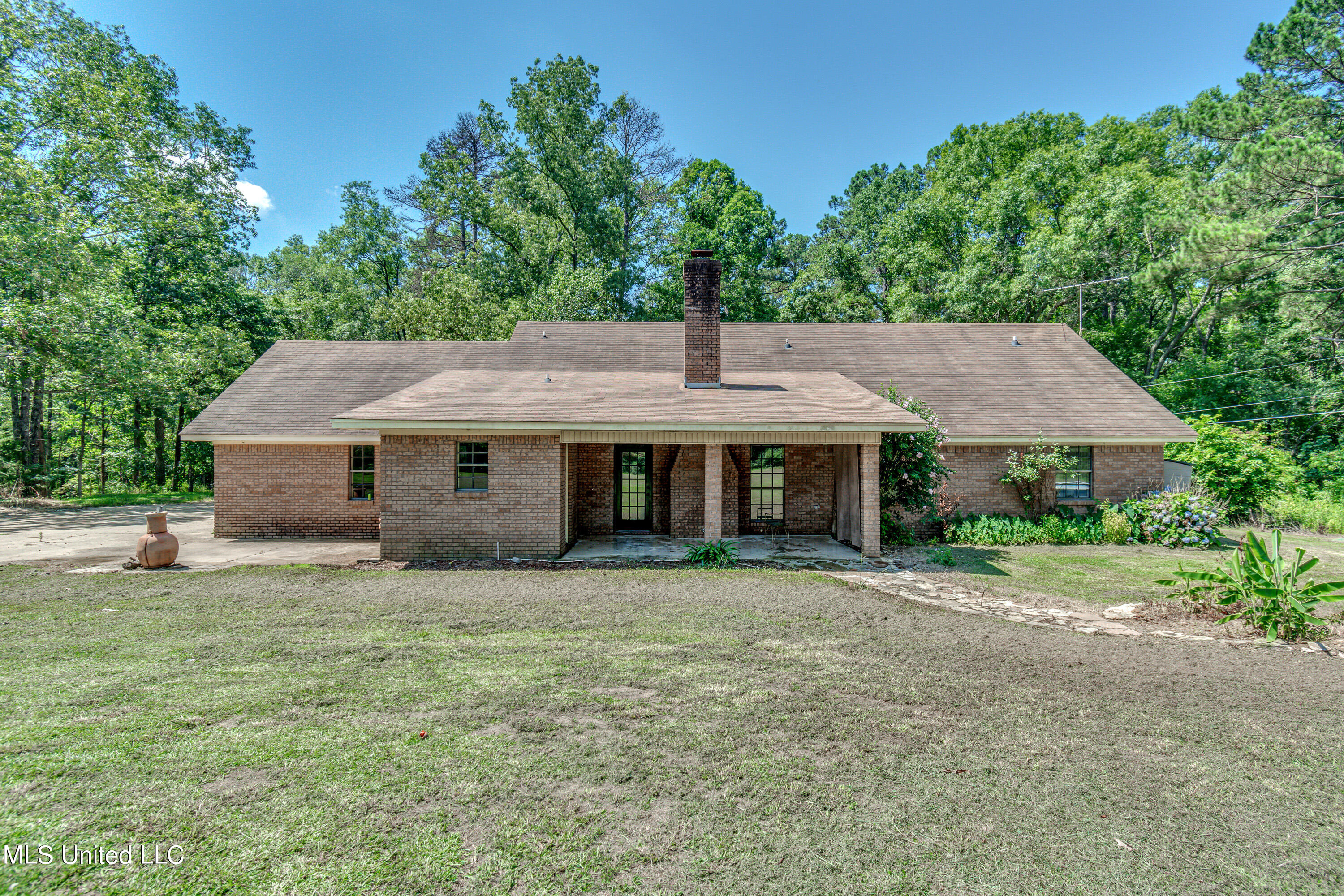 1225 East Flowers Road Terry, MS 39170 - Photo 14 of 45 1225 E Flowers Road-52