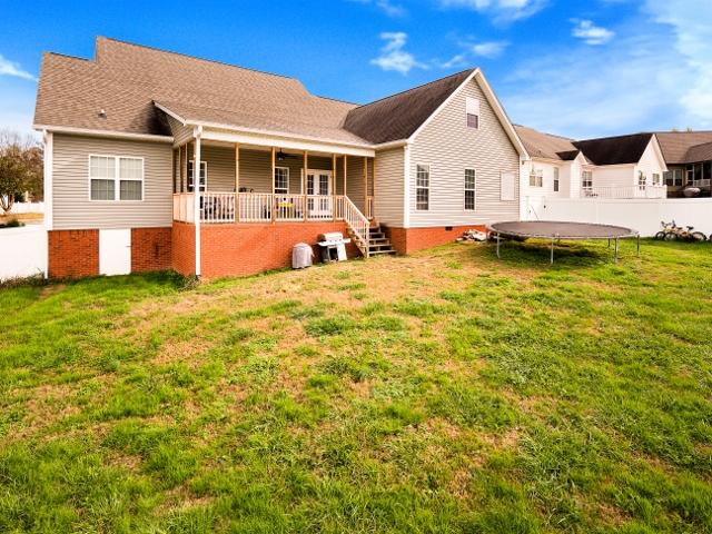 244 Hunting Ridge Circle Rock Spring, GA 30739 - Photo 11 of 43 244_HuntingRidgeCir-36 (640x480)