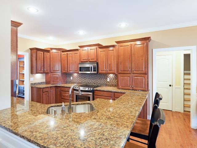 244 Hunting Ridge Circle Rock Spring, GA 30739 - Photo 15 of 43 244_HuntingRidgeCir-19 (640x480)