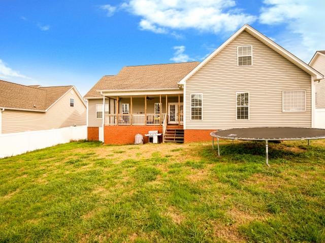 244 Hunting Ridge Circle Rock Spring, GA 30739 - Photo 10 of 43 244_HuntingRidgeCir-35 (640x480)