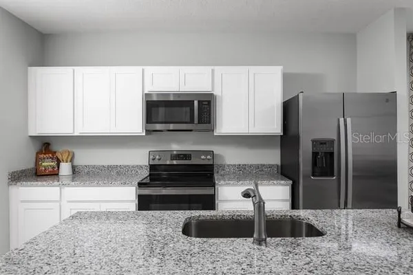 $2,300 | 12316 Grizzly Lane, New Port Richey, FL 34654