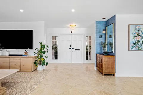 $689,900 | 351 Colony Key Circle, Atlantis, FL 33462