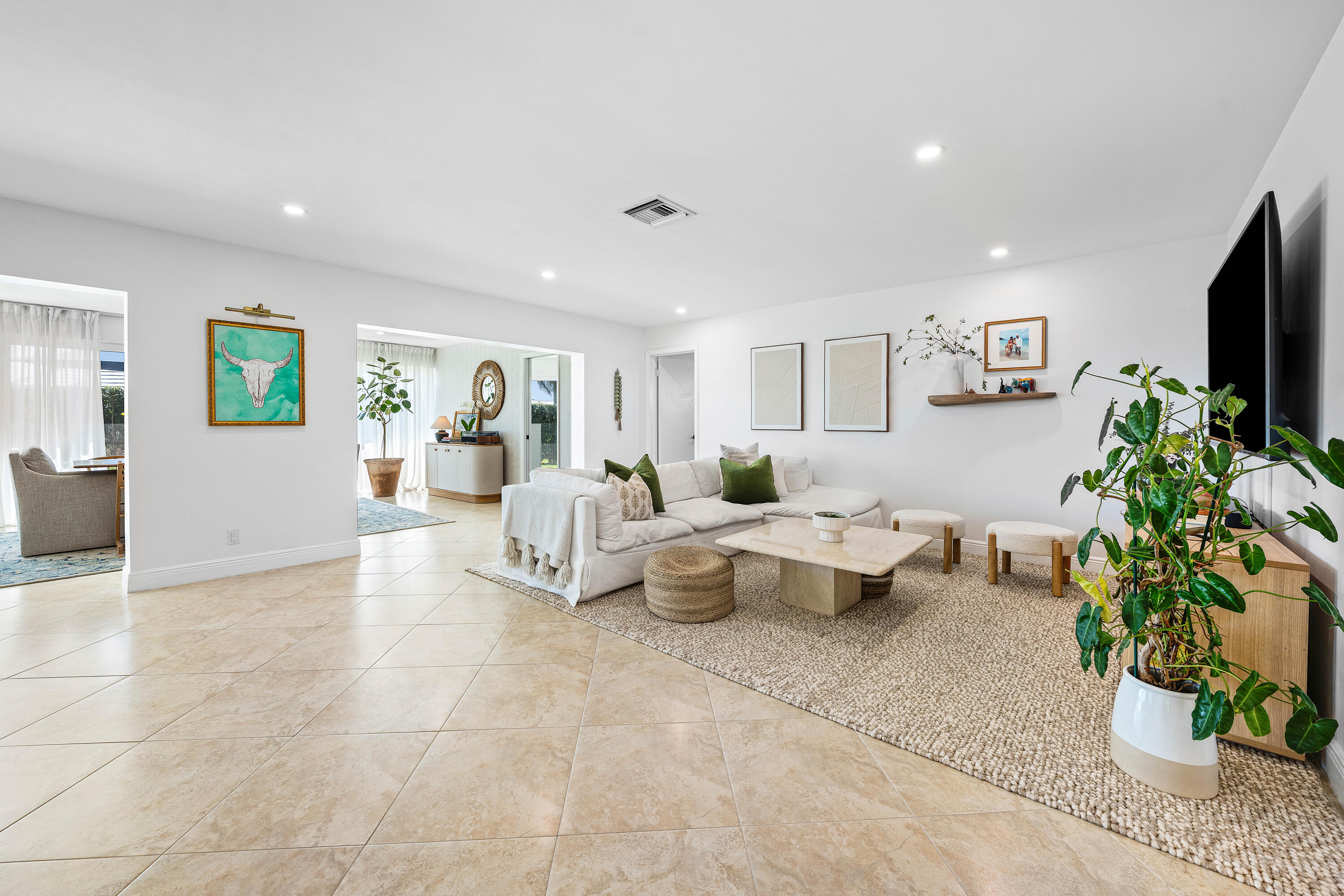 351 Colony Key Circle Atlantis, FL 33462 - Photo 15 of 71 016-351ColonyKeyCircle-Atlantis-FL-33462