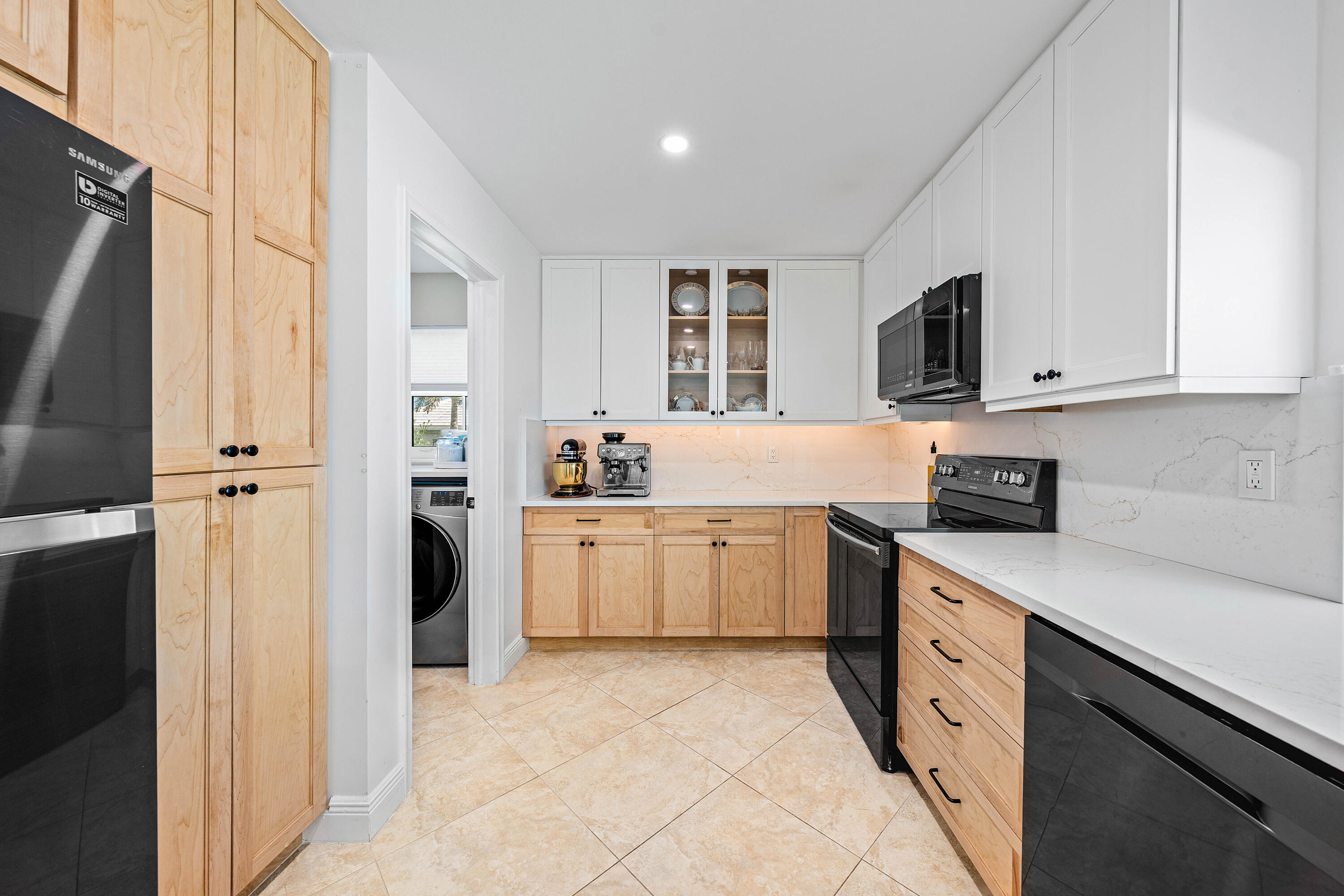 351 Colony Key Circle Atlantis, FL 33462 - Photo 21 of 71 012-351ColonyKeyCircle-Atlantis-FL-33462