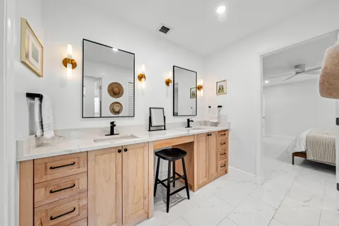 $689,900 | 351 Colony Key Circle, Atlantis, FL 33462