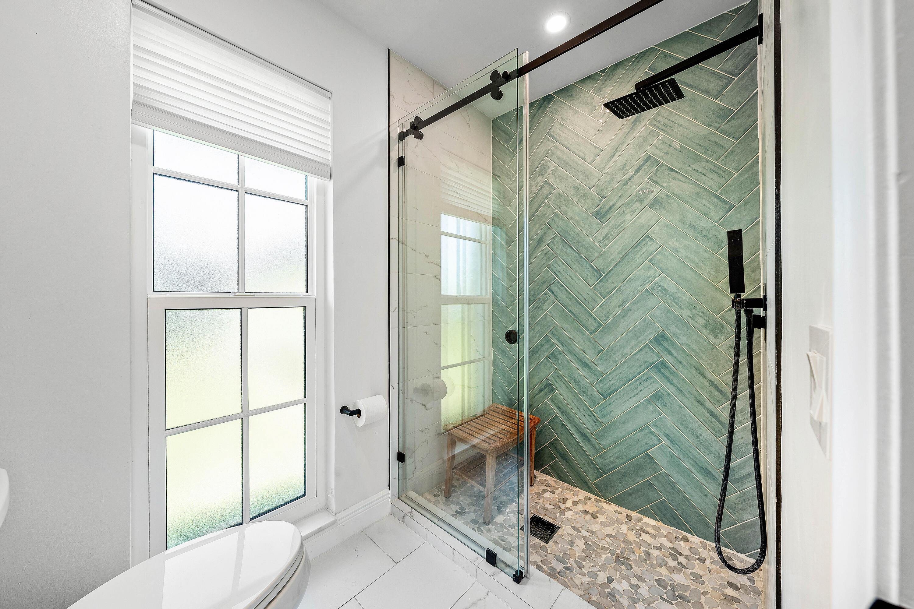 351 Colony Key Circle Atlantis, FL 33462 - Photo 35 of 71 030-351ColonyKeyCircle-Atlantis-FL-33462