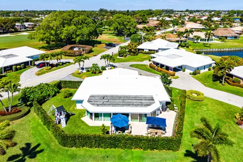 $689,900 | 351 Colony Key Circle, Atlantis, FL 33462