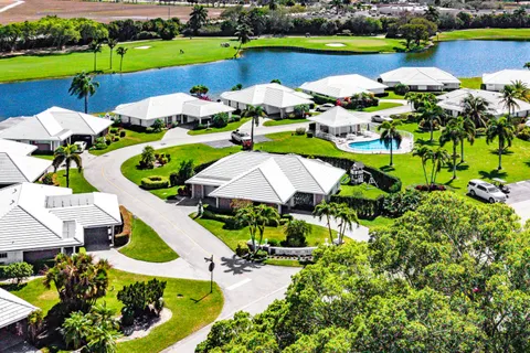 $689,900 | 351 Colony Key Circle, Atlantis, FL 33462