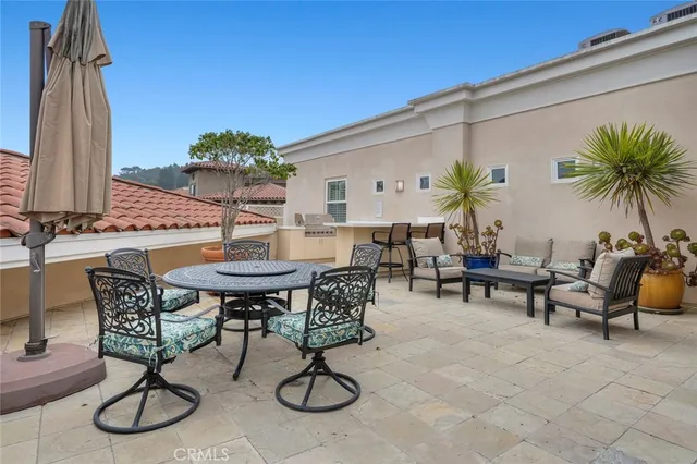 $699,000 | 901 Deep Valley Drive, Unit 104, Rolling Hills Estates, CA 90274