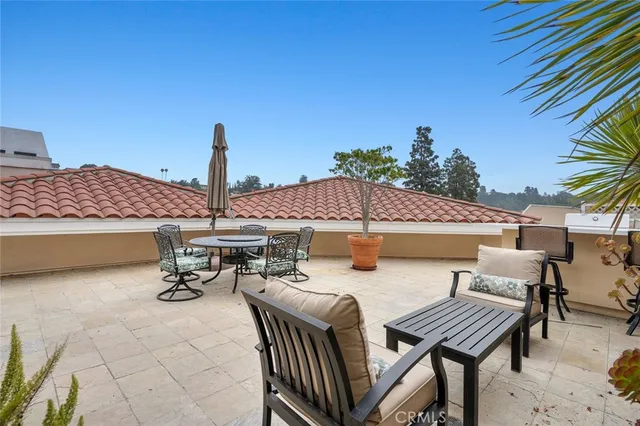 $699,000 | 901 Deep Valley Drive, Unit 104, Rolling Hills Estates, CA 90274