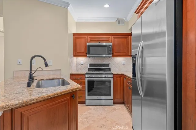 $699,000 | 901 Deep Valley Drive, Unit 104, Rolling Hills Estates, CA 90274