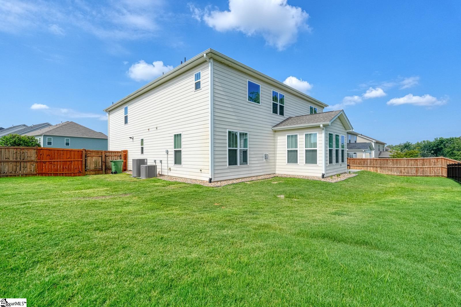 201 Tyrian Drive Greenville, SC 29607 - Photo 6 of 50