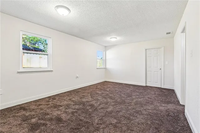 $189,900 | 33 Judith Street, Waggaman, LA 70094