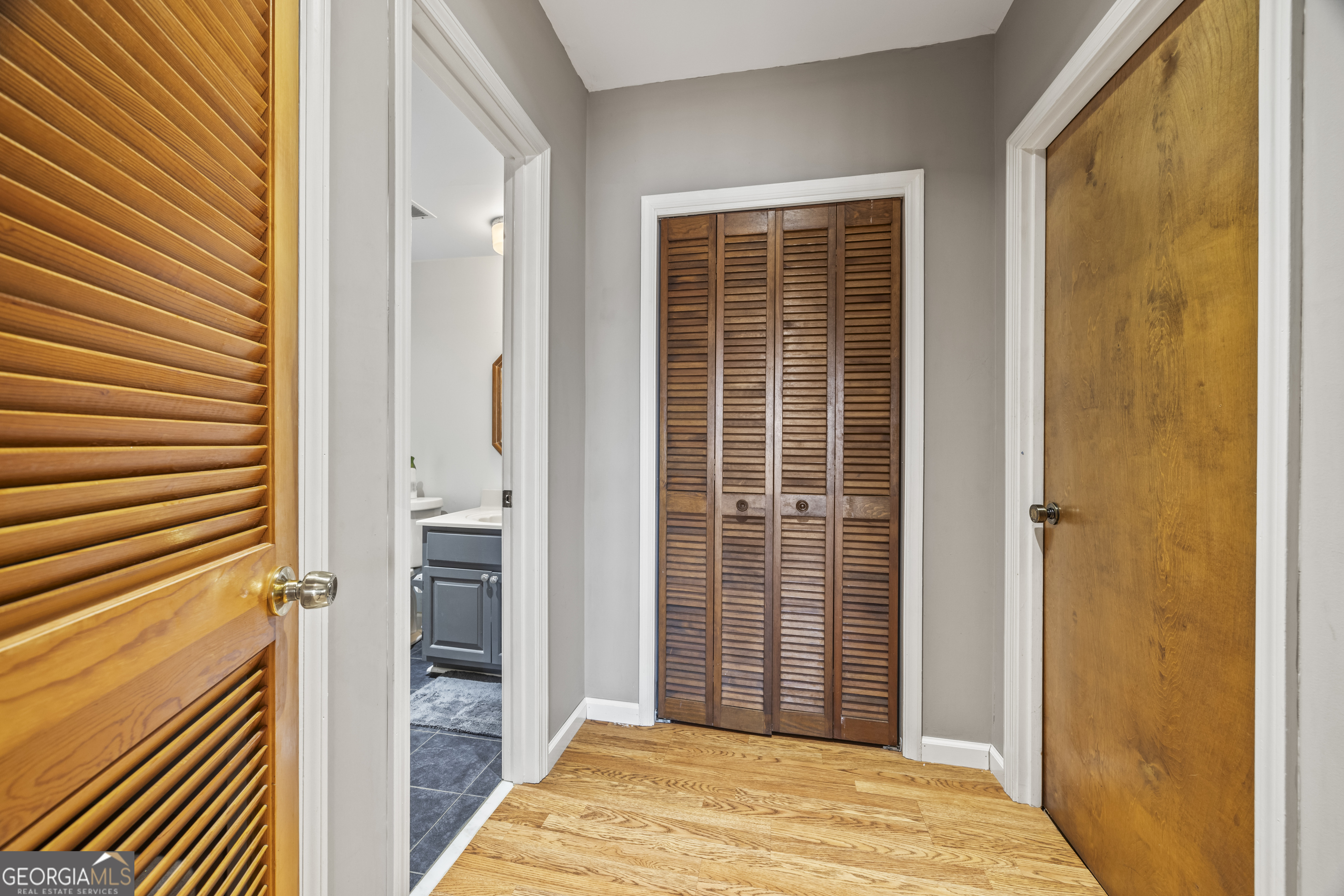 59 Waters Edge Extension Martin, GA 30557 - Photo 46 of 48 a view of a bathroom