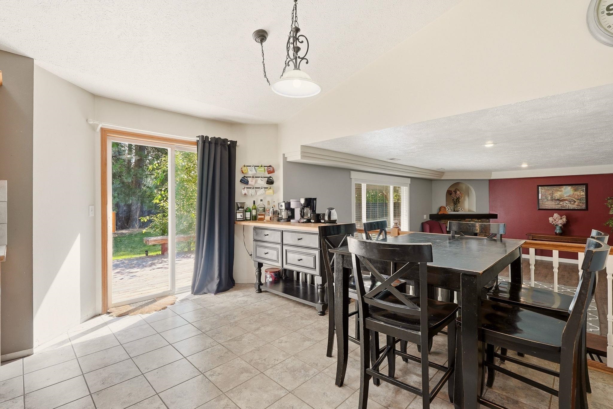 4417 East Woodglen Road Mead, WA 99021 - Photo 13 of 47
