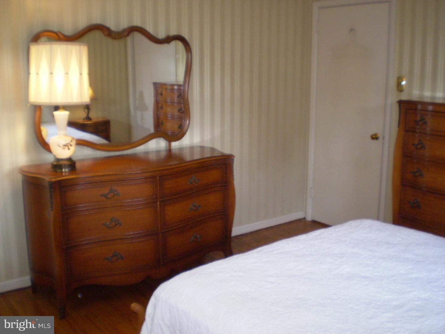 9 South Bell Road Bellmawr, NJ 08031 - Photo 18 of 25