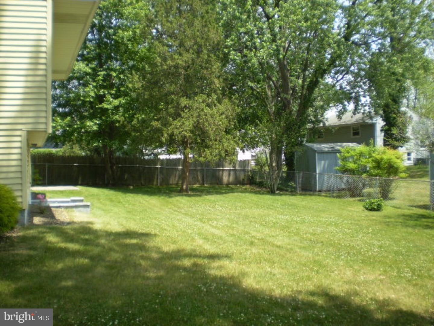 9 South Bell Road Bellmawr, NJ 08031 - Photo 5 of 25