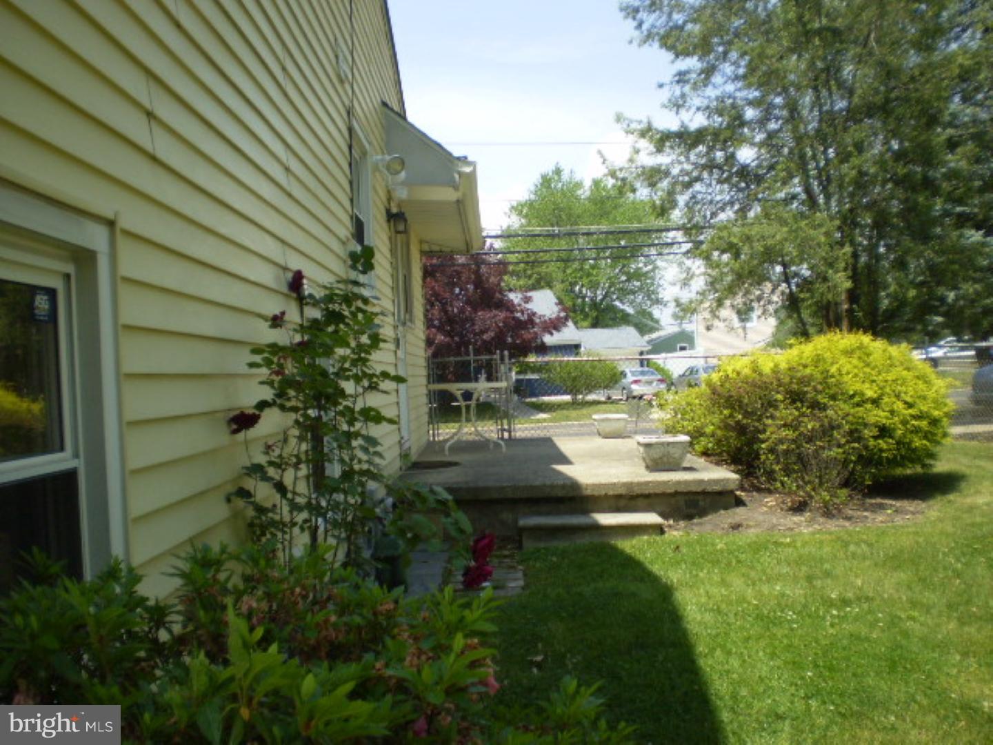 9 South Bell Road Bellmawr, NJ 08031 - Photo 7 of 25