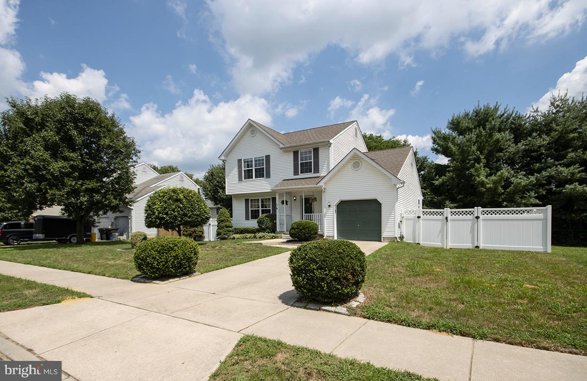 25 Country Club Road Pine Hill, NJ 08021 - Photo 2 of 38