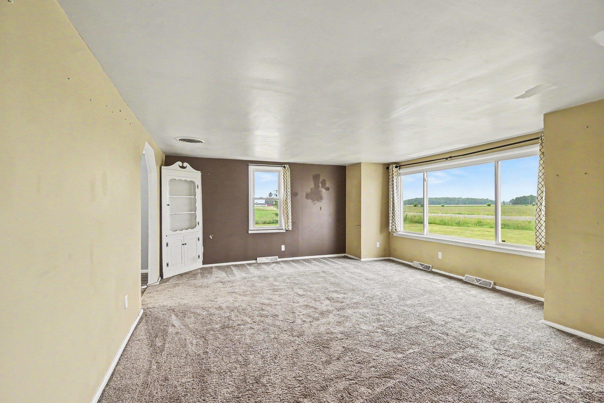 3110 South Merrill Road Merrill, MI 48637 - Photo 5 of 28
