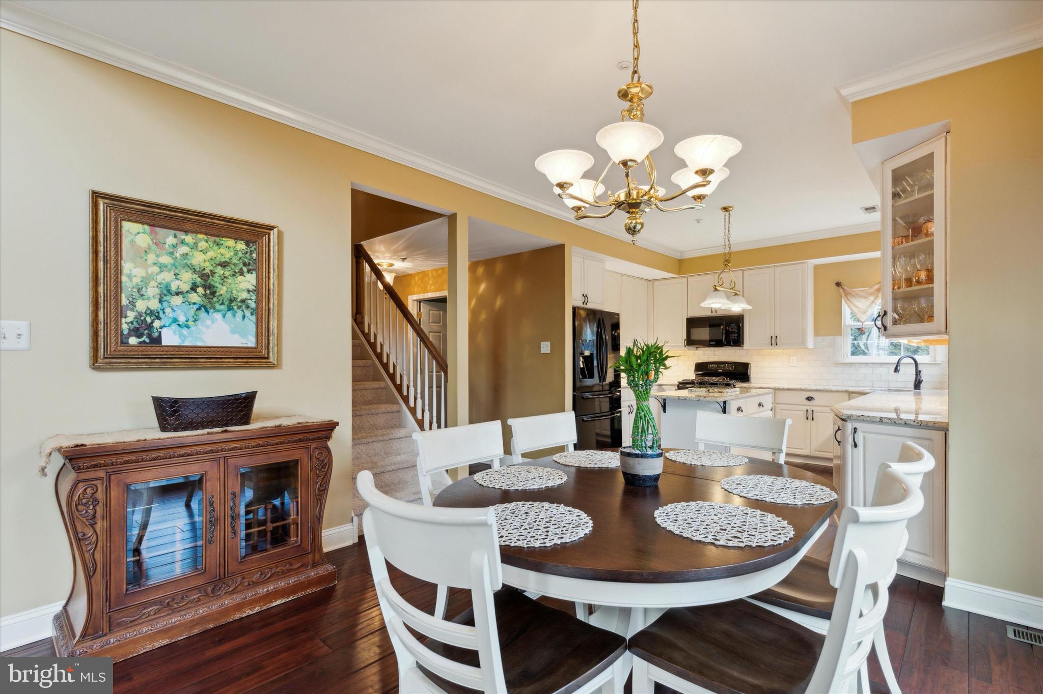 3205 Riding Court Chalfont, PA 18914 - Photo 9 of 27 Breakfast Room