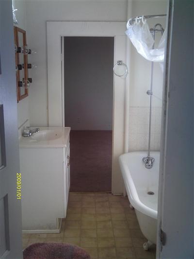 1119 L Street Reedley, CA 93654 - Photo 5 of 10
