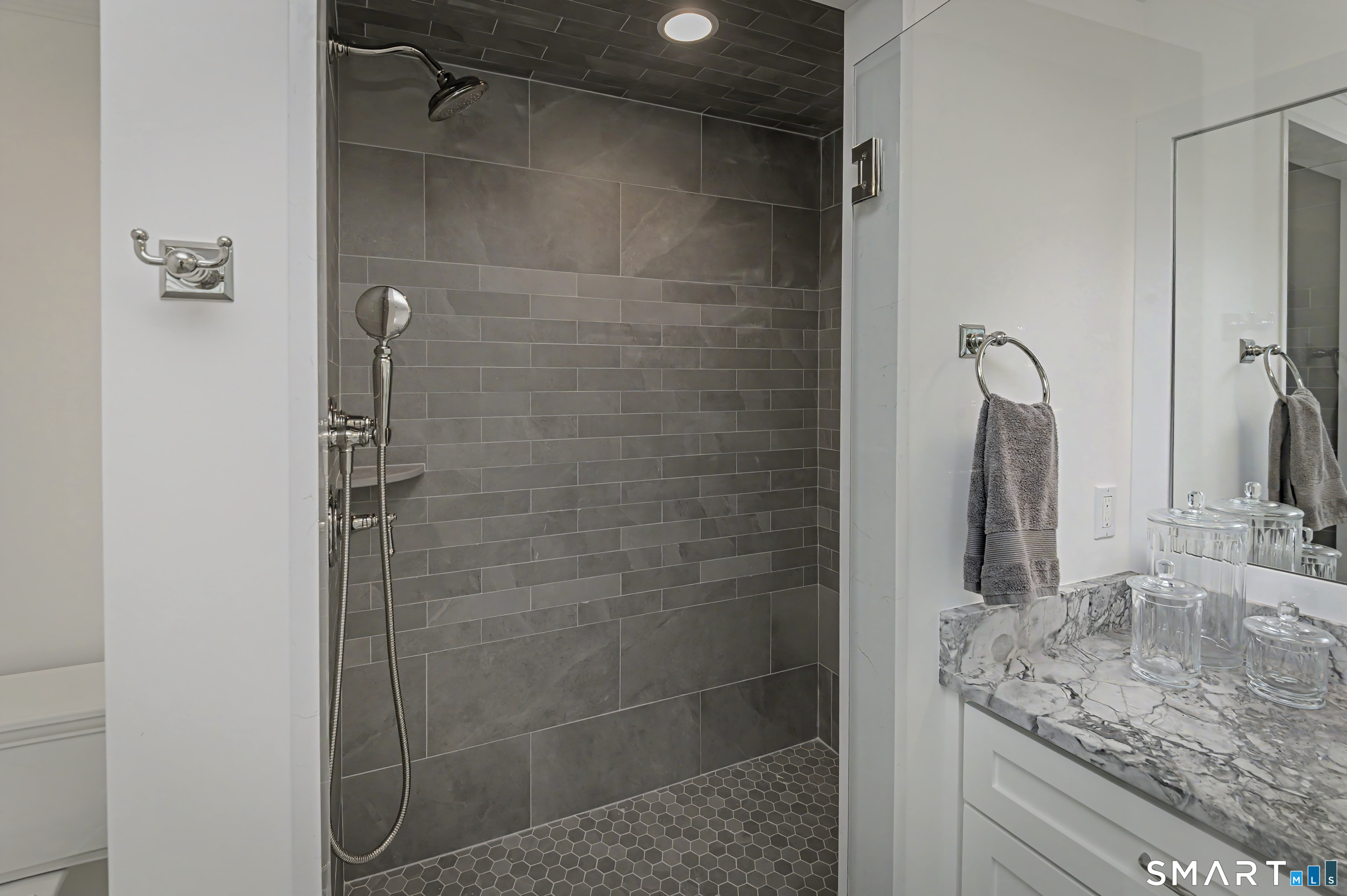500 Main Street, Unit 6 Ridgefield, CT 06877 - Photo 24 of 40
