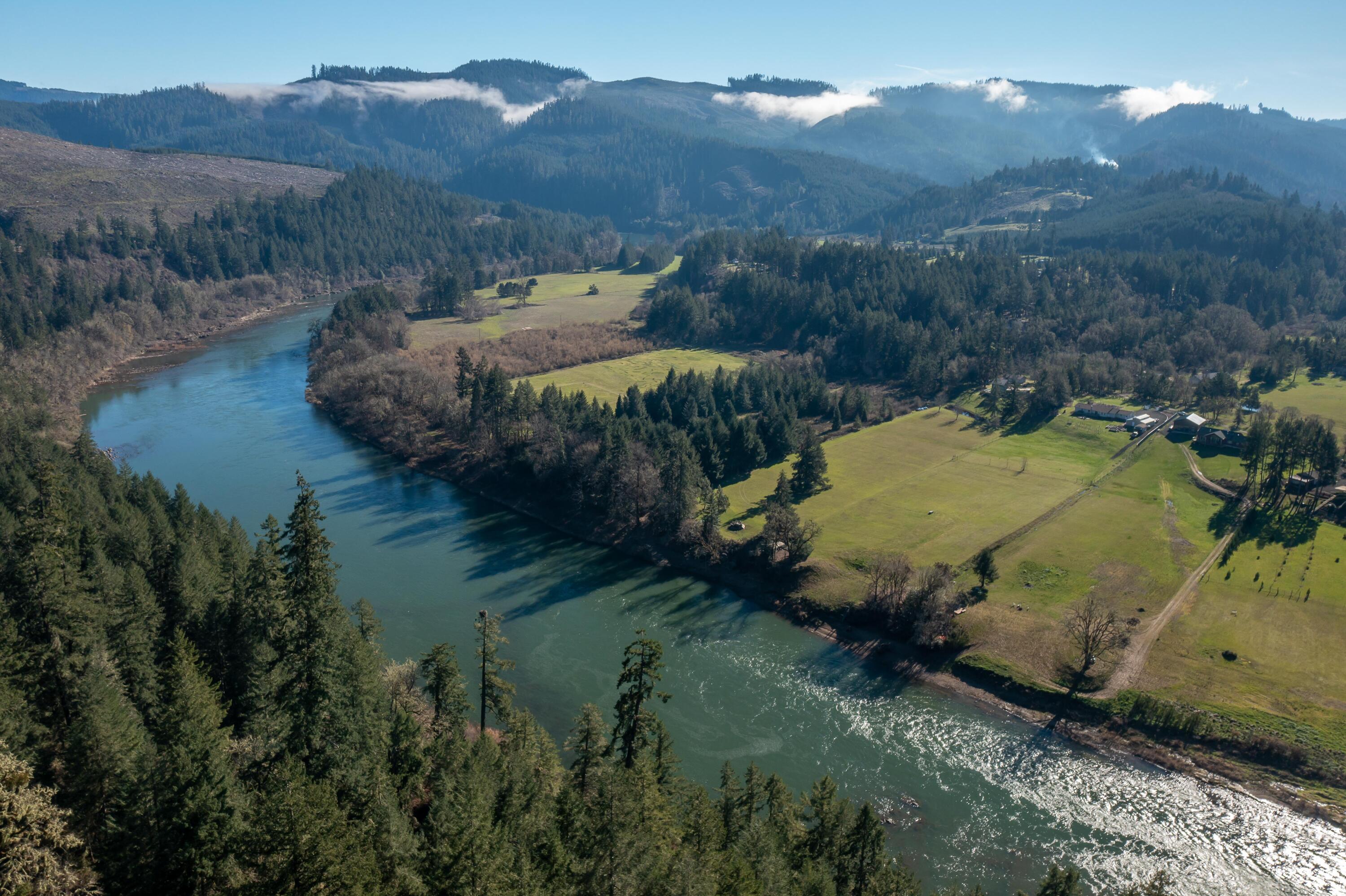 497 Indian Bend Road Umpqua, OR 97486 - Photo 1 of 52 497 Indian Bend Road-7