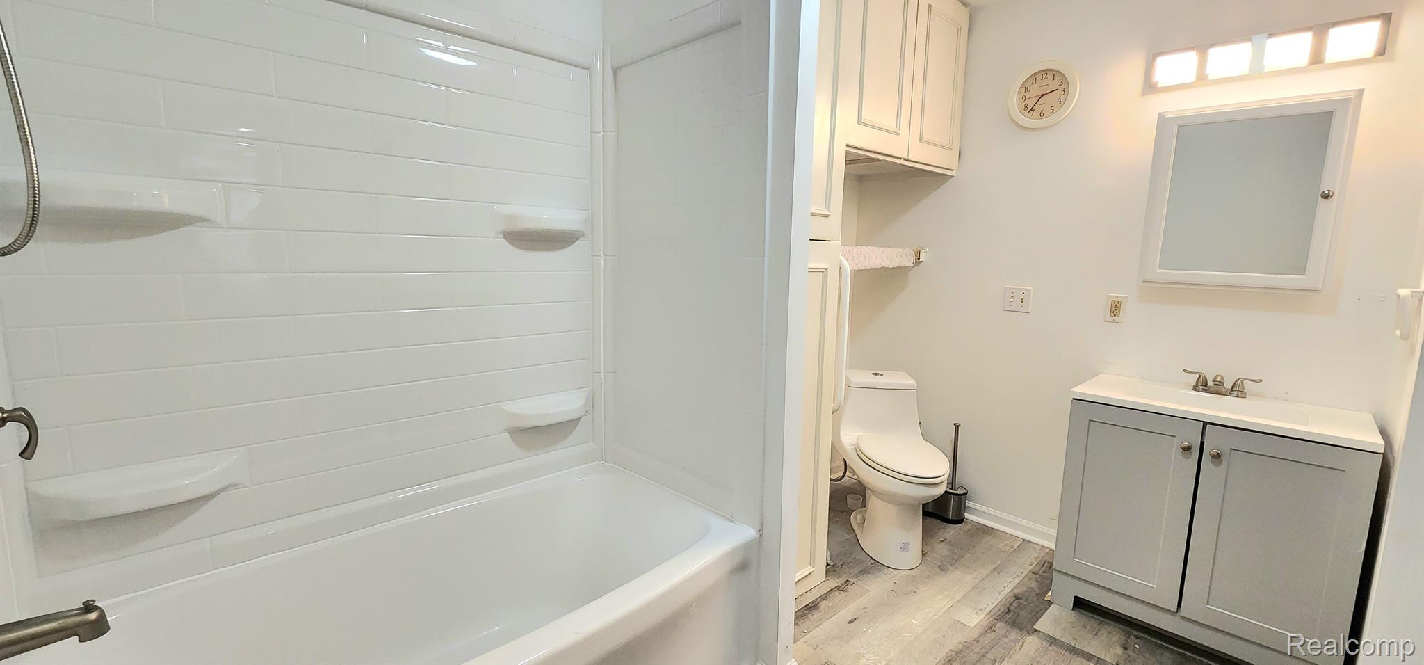 11020 Faussett Road Fenton, MI 48430 - Photo 18 of 23 Gallery Image 18