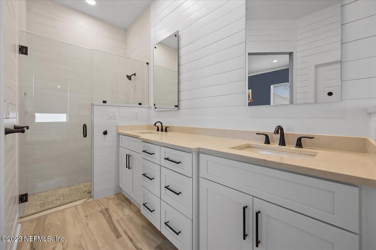 4591 Reed Bark Lane Jacksonville, FL 32246 - Photo 12 of 27 16-Primary Bathroom