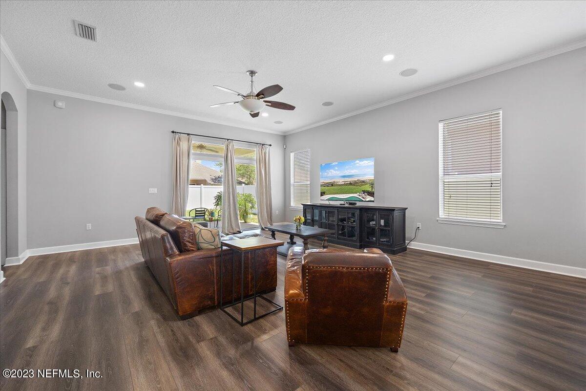 4591 Reed Bark Lane Jacksonville, FL 32246 - Photo 7 of 27 09-Family Room
