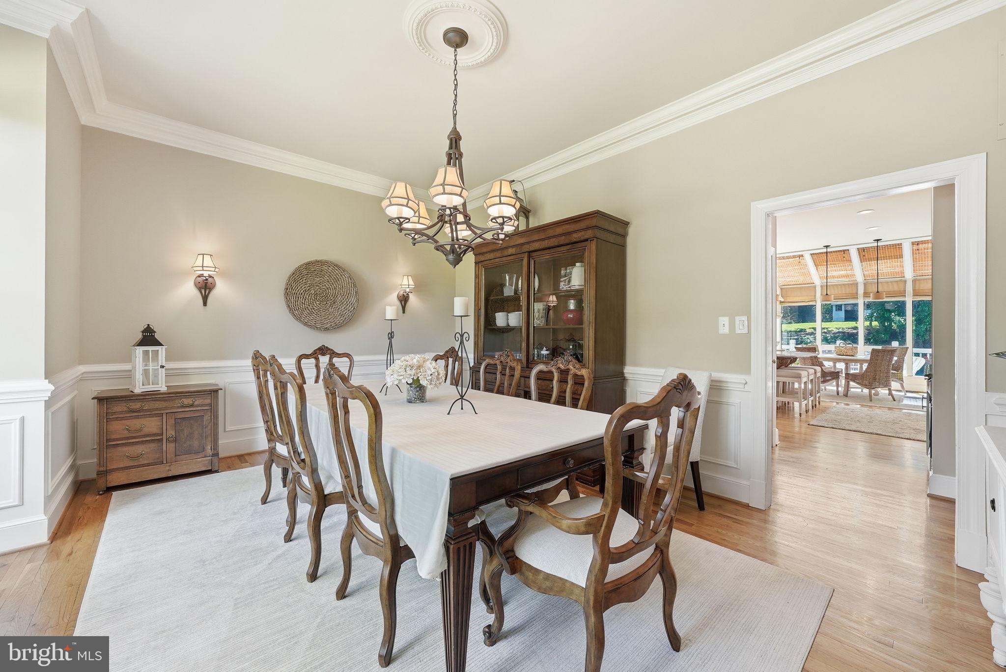 12309 Blair Ridge Road Fairfax, VA 22033 - Photo 23 of 80 FORMAL DINING ROOM