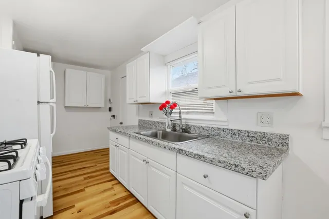 $545,000 | 702 Dixieanne Avenue, Sacramento, CA 95815