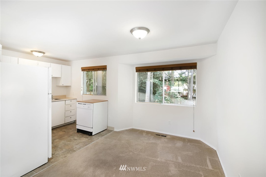 19910 34th Drive Southeast Bothell, WA 98012 - Photo 4 of 18