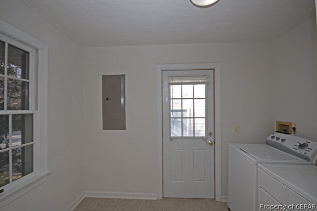 6008 Prospect Road Gloucester, VA 23061 - Photo 16 of 24 Laundry Room