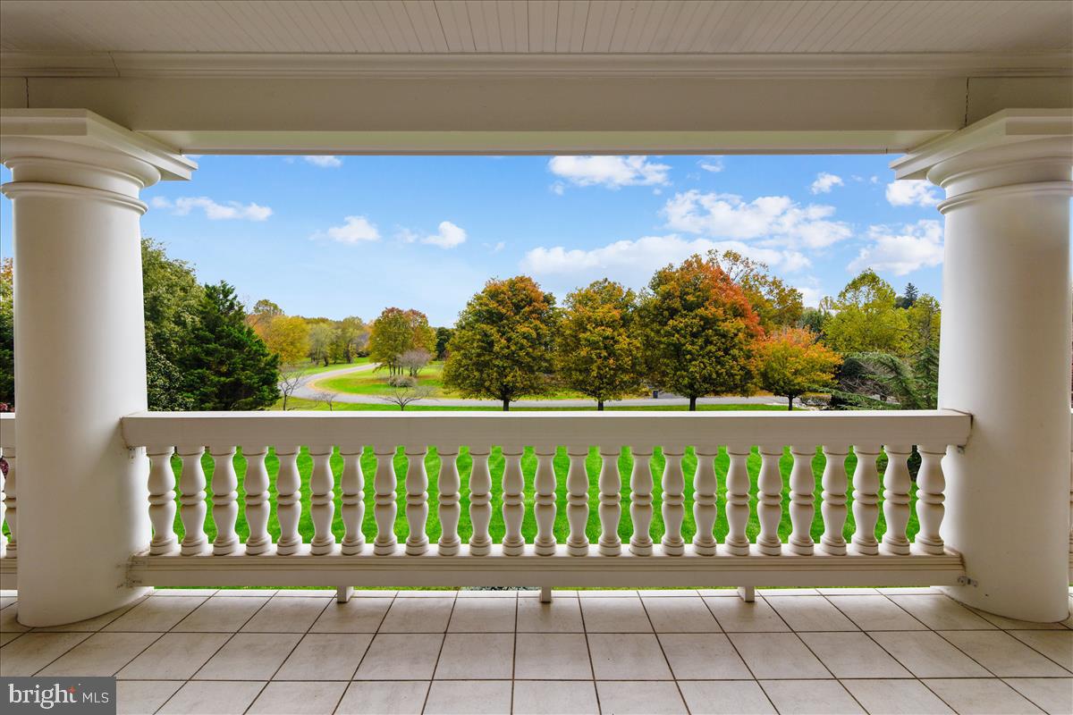40887 Robin Circle Leesburg, VA 20175 - Photo 42 of 100 View from second floor balcony