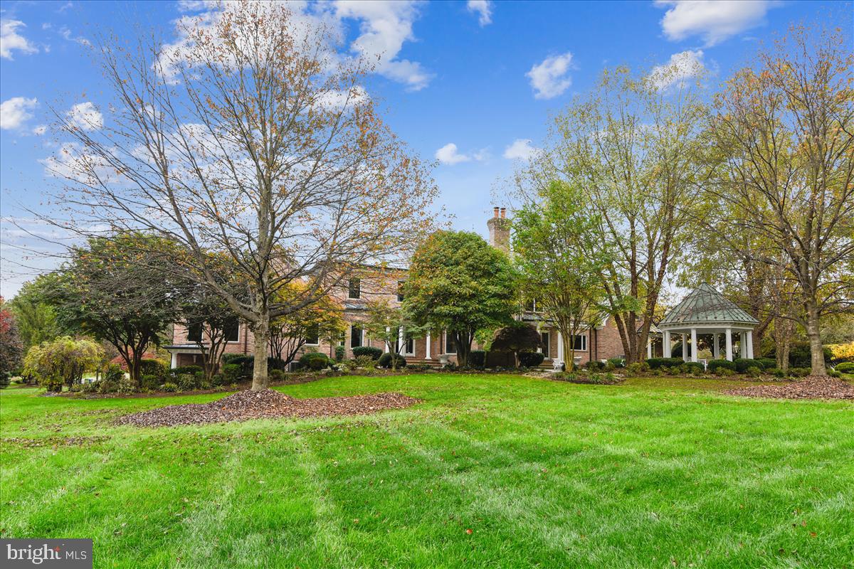 40887 Robin Circle Leesburg, VA 20175 - Photo 90 of 100 Wonderful private yard