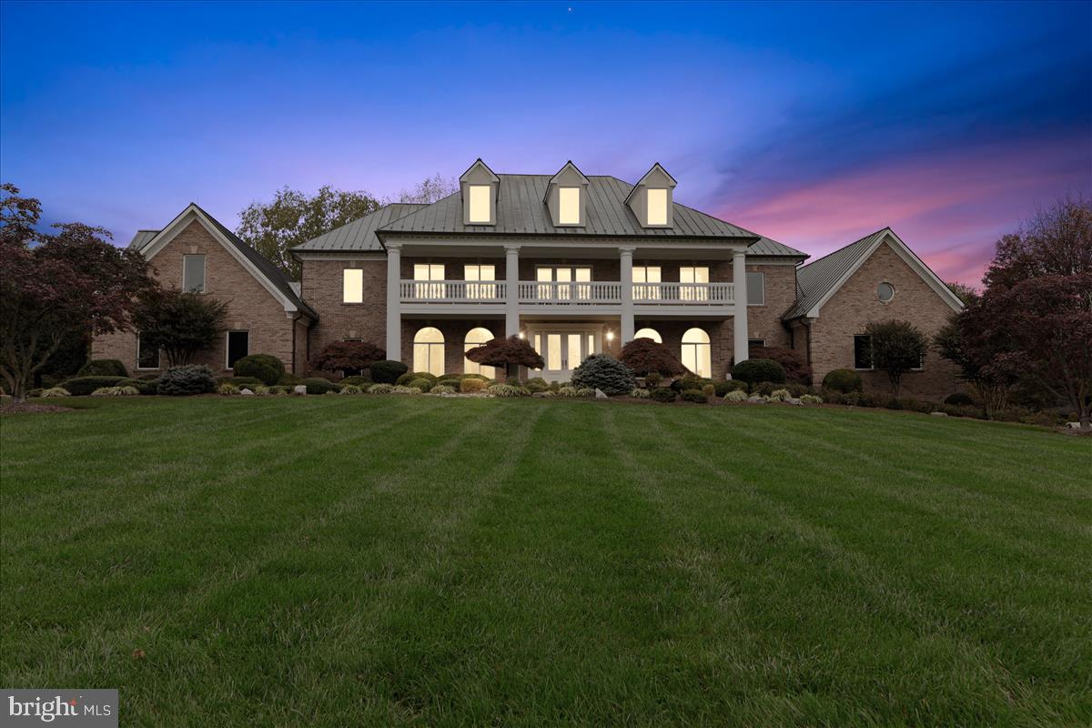 40887 Robin Circle Leesburg, VA 20175 - Photo 93 of 100 Twilight at 40887 Robin Circle