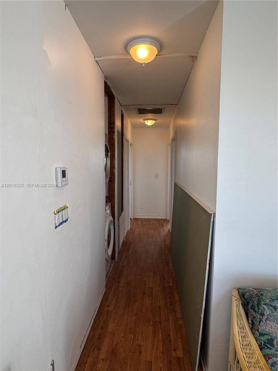 4276 Dorn Road Summerland Key, FL 33042 - Photo 8 of 23 a view of a hallway and wooden floor