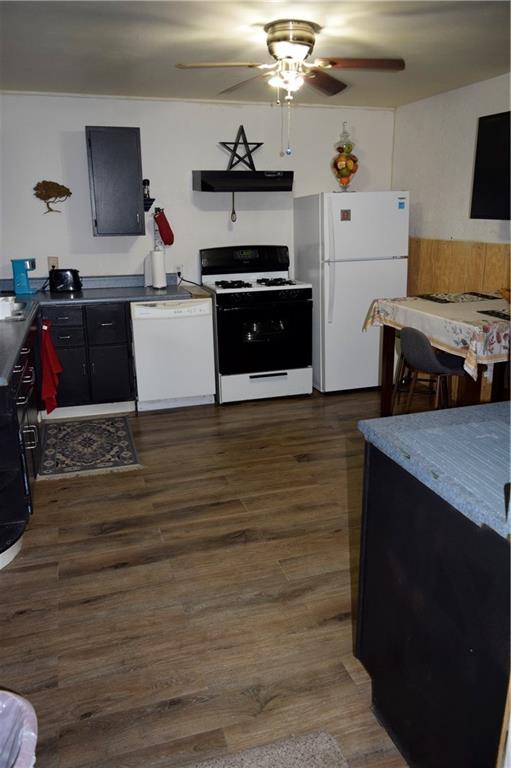 411 Rostraver Street Monessen, PA 15062 - Photo 7 of 26